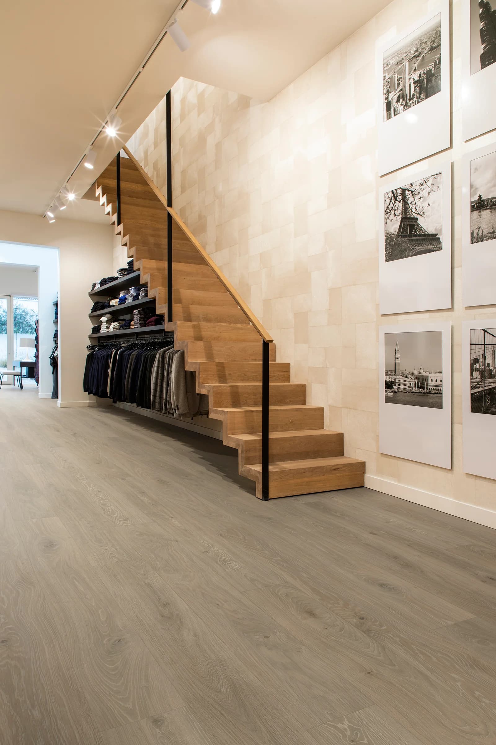 Vinylová podlaha COREtec Boston Oak 78 v interiéri