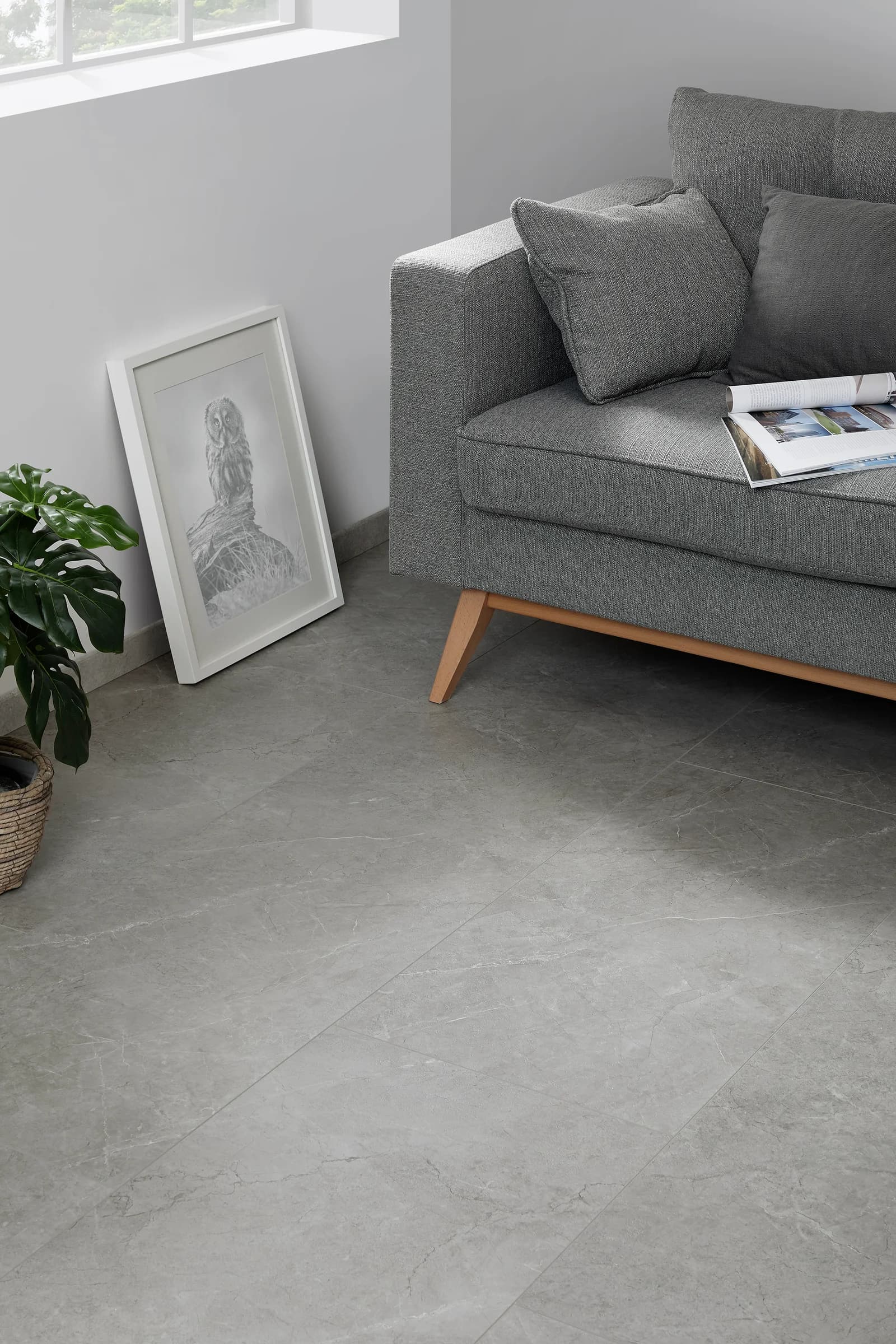 Minerálna vinylová podlaha COREtec Dome 0693 B s dekorom prírodného kameňa v interiéri