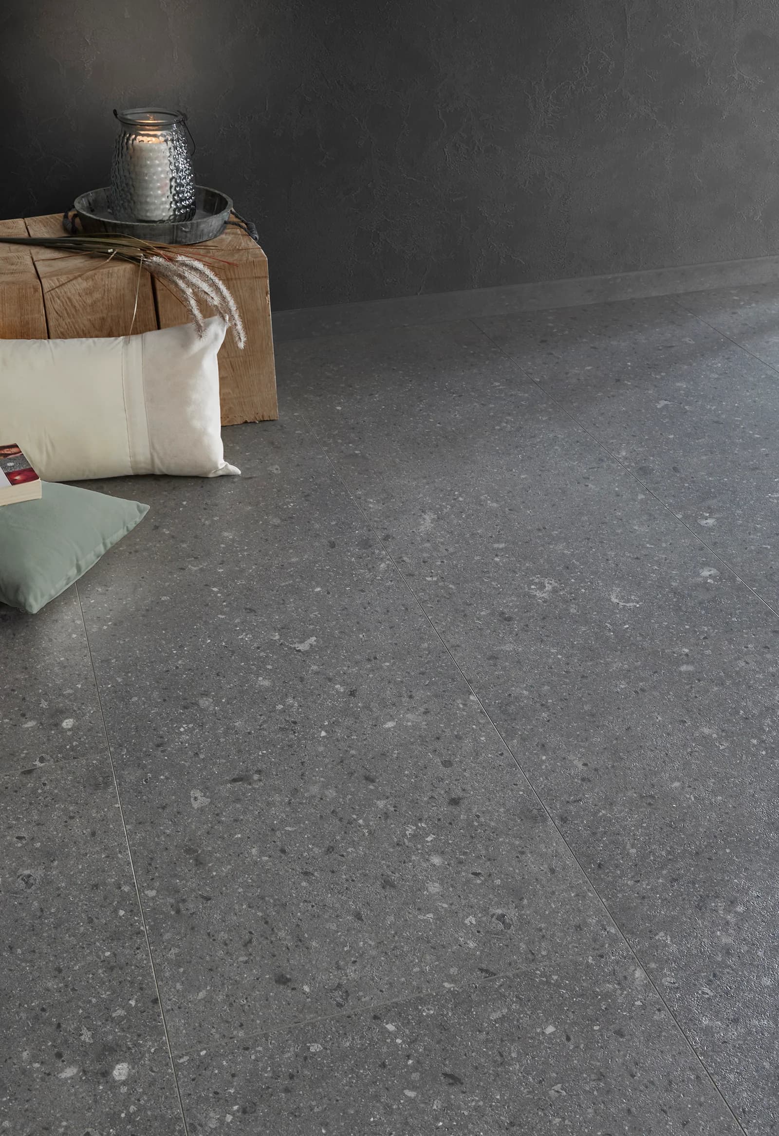 Minerálna vinylová podlaha COREtec Eifel 1095 B s dekorom prírodného kameňa v interiéri