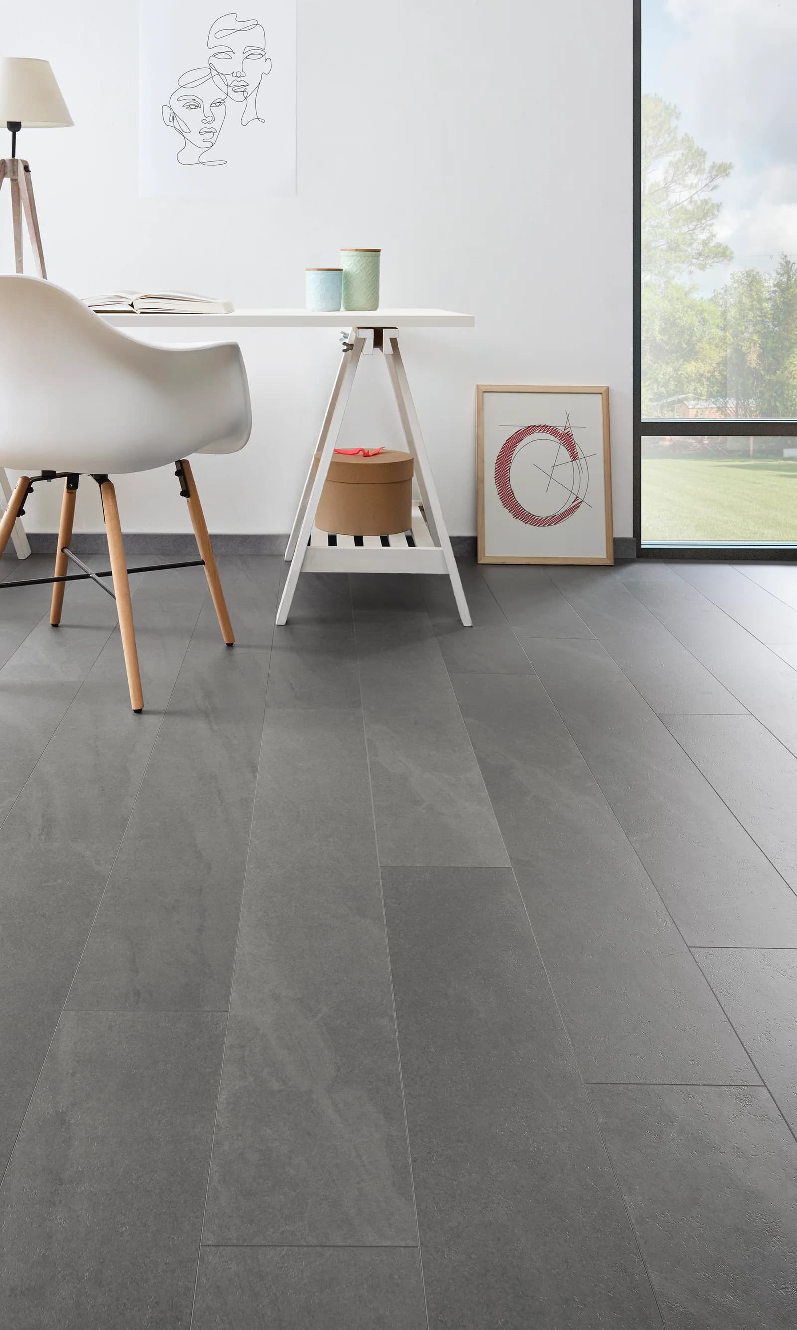Minerálna vinylová podlaha COREtec Katla 0495 C s dekorom prírodného kameňa v interiéri